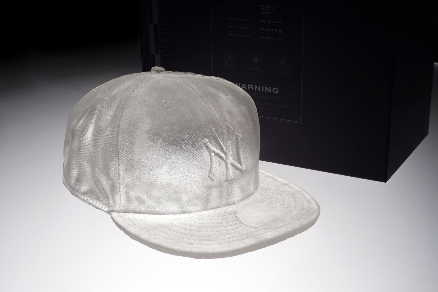 Daniel Arsham - Crystal Relic 001: Cap
