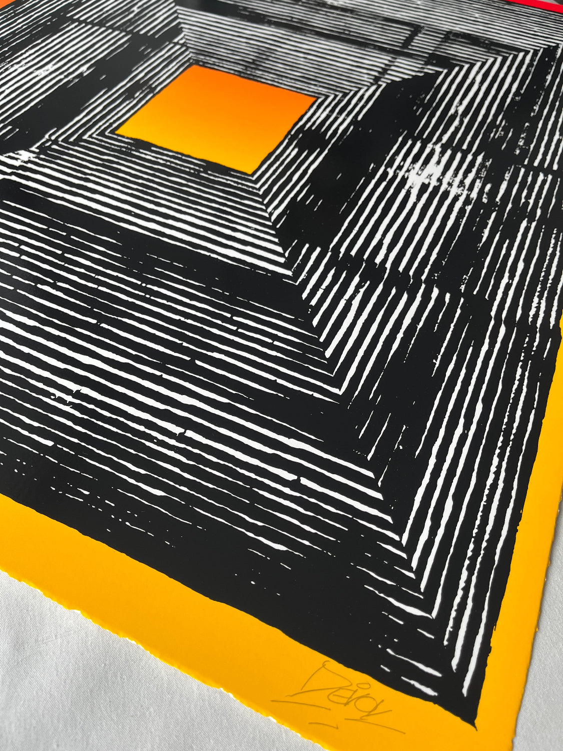 Revok - Loop_Painting_Hollow_1
