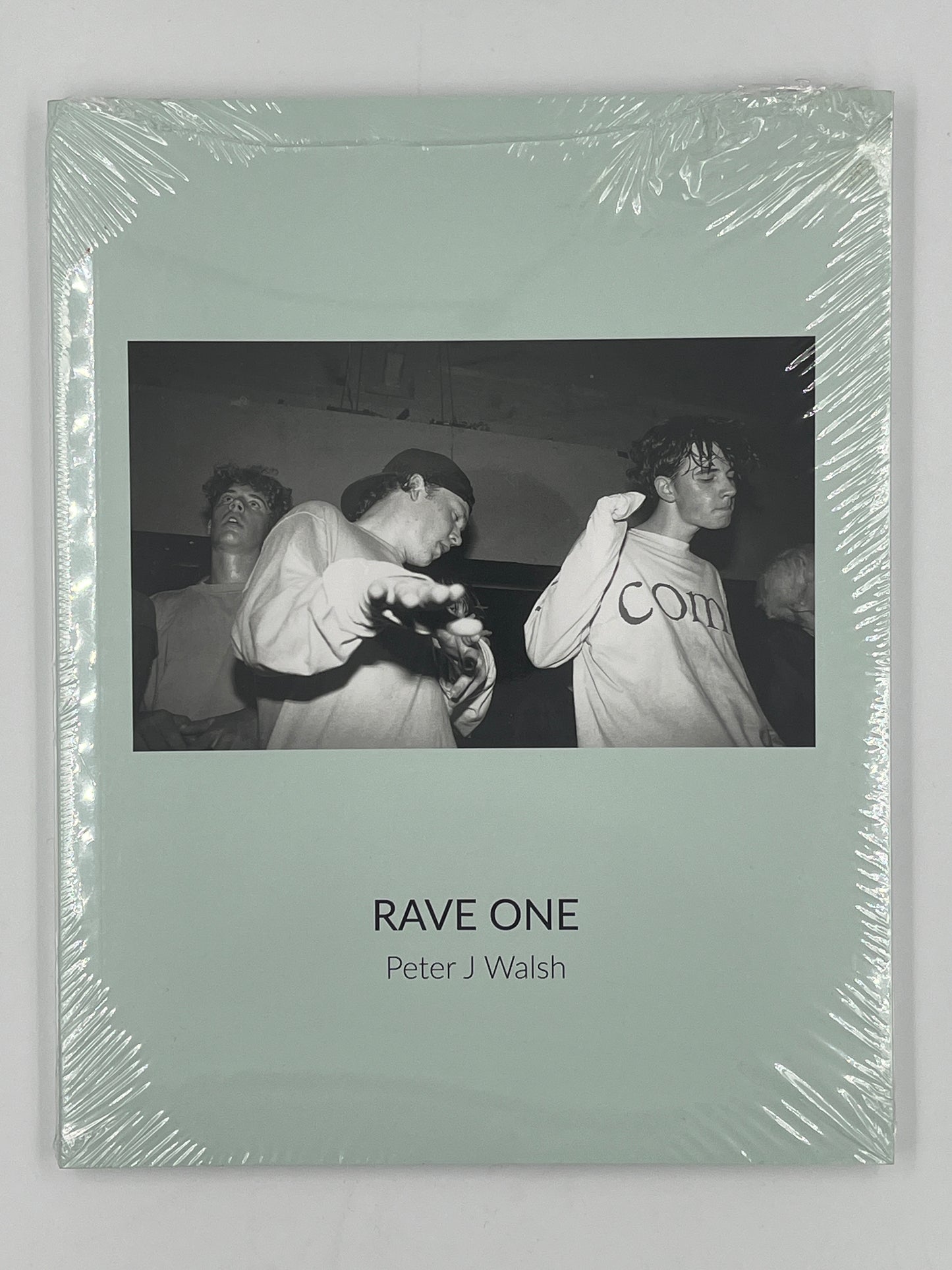Peter J Walsh - Rave One Book (IDEA)