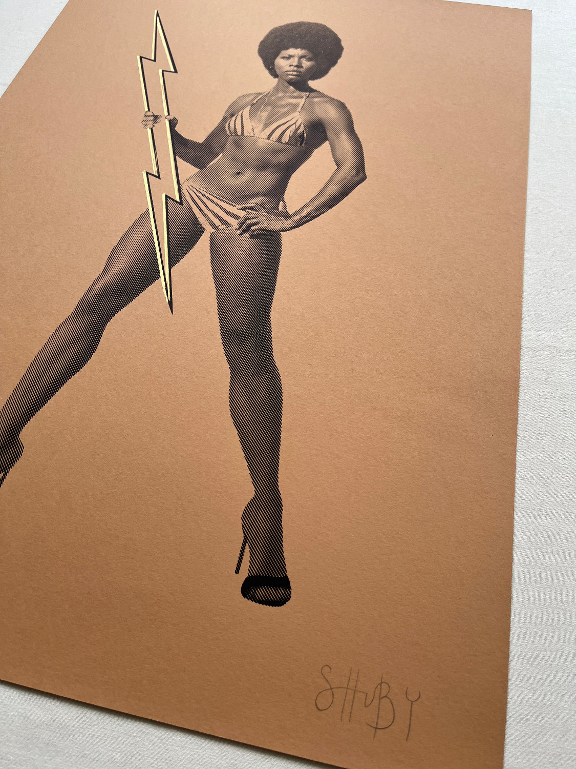 Shuby - Gloria Hendry (Brown)