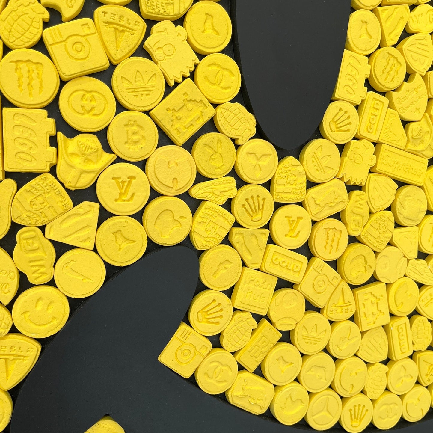 Dean Zeus Colman - Large 3D Smiley Pills (Yellow)