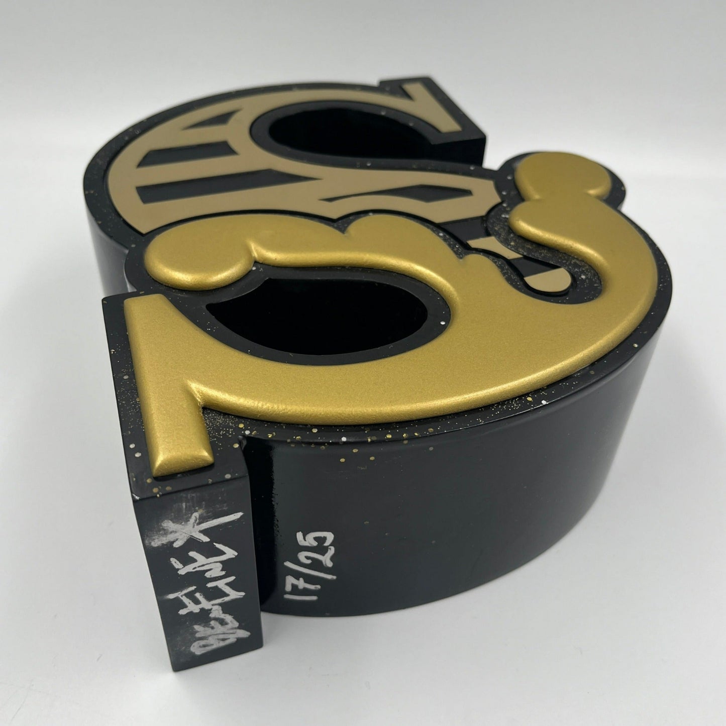 Ben Eine X Fluorescent Smogg - Gone Is The S (Black/Gold Sculpture)