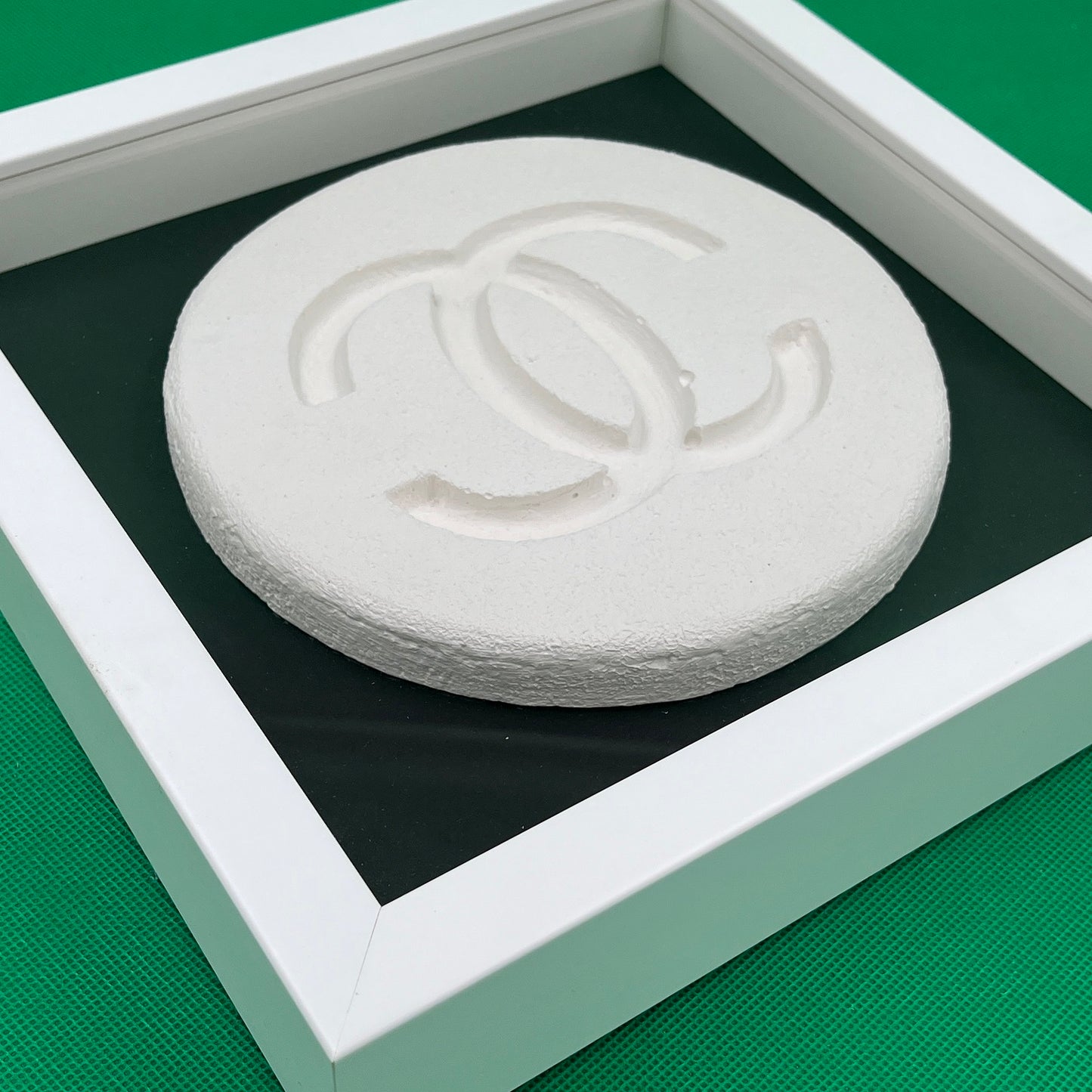Dean Zeus Colman - Love Is A Drug (Chanel)
