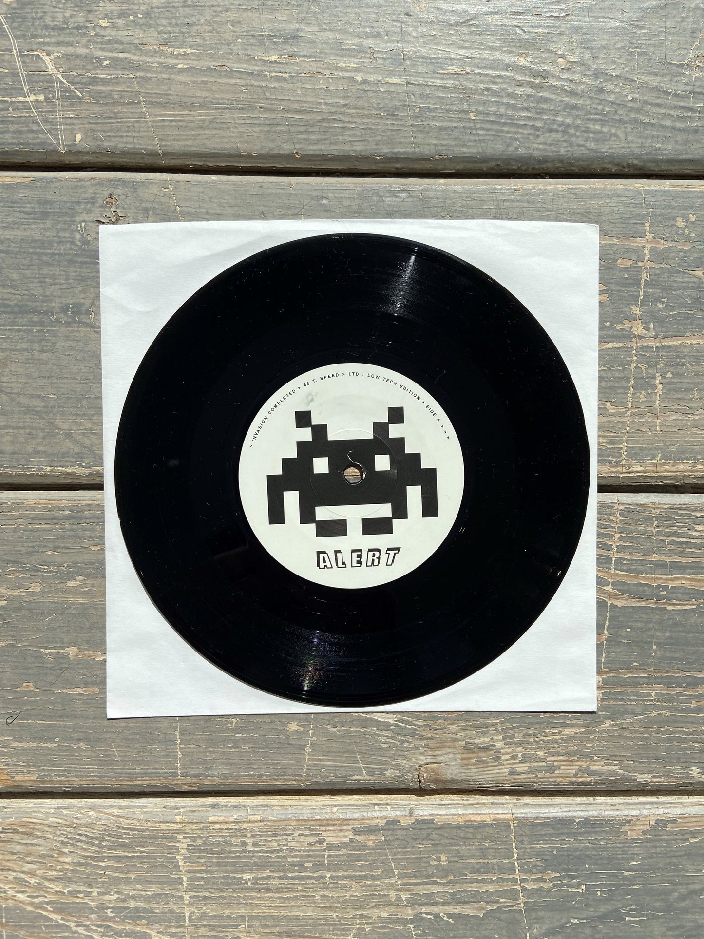 Invader - Crash Alert Stock Hausen & Walkman (7″ Record)