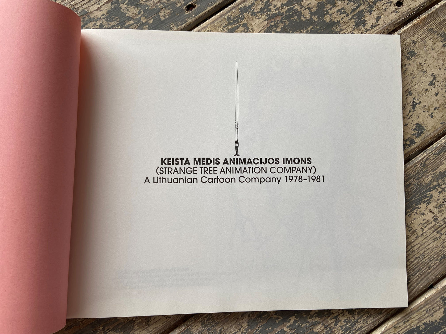 Daniel Sparkes (Mudwig) & Russell Maurice - Keista Medis Book