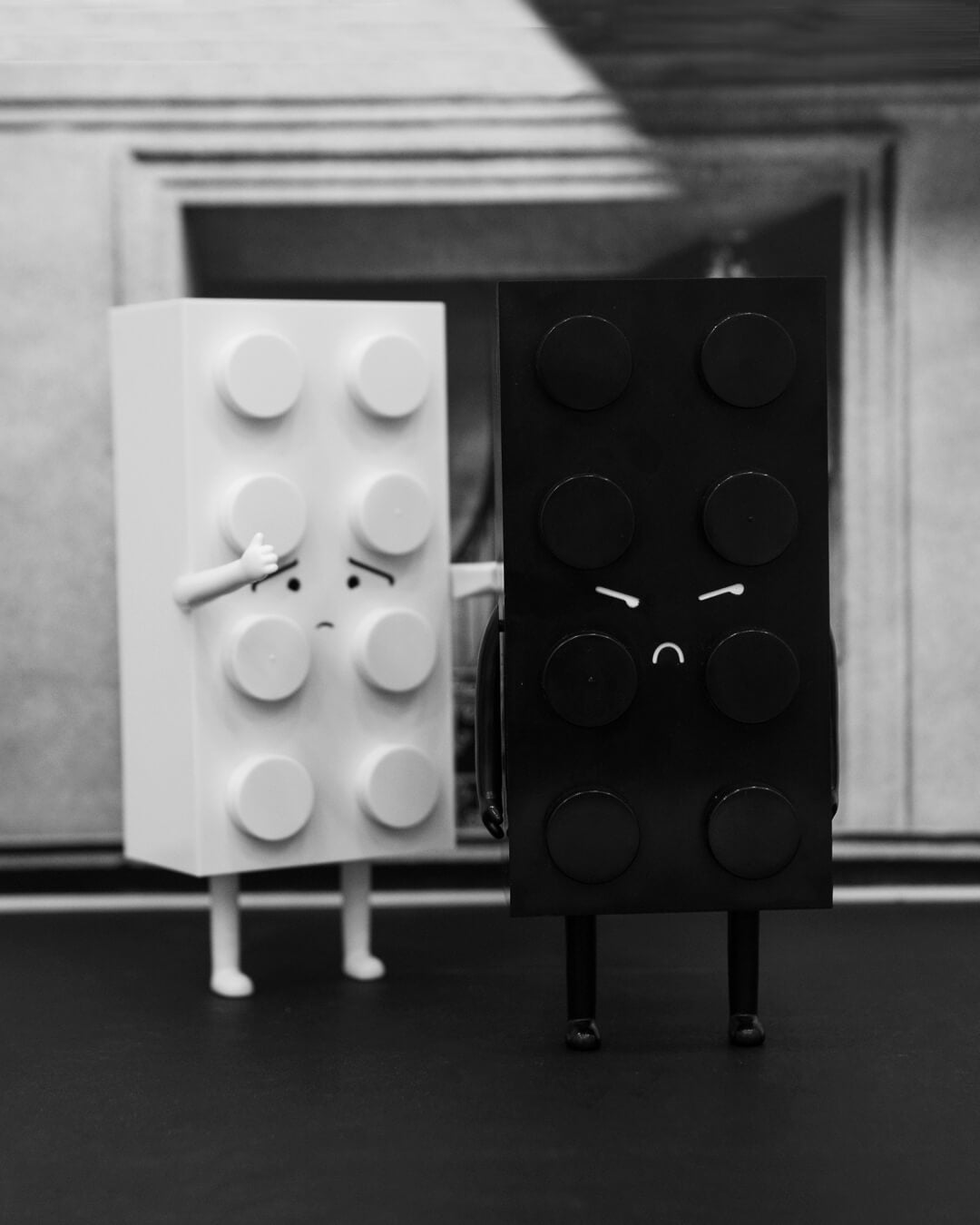 ILoveDoodle - I Will Never Le(t)Go (Monochrome)