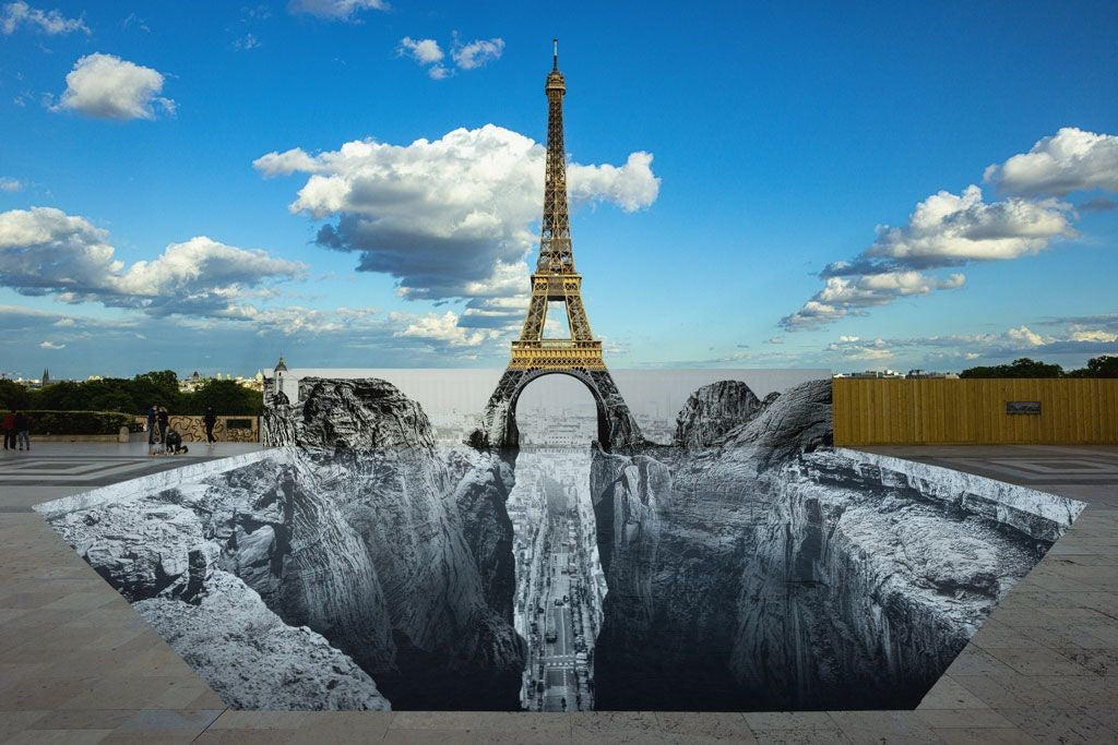 JR - Trompe l'oeil, Les Falaises du Trocadéro, Paris, France, 2021 (19 Mai 2021, 19h57)