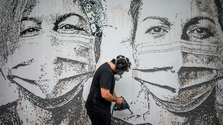 Vhils