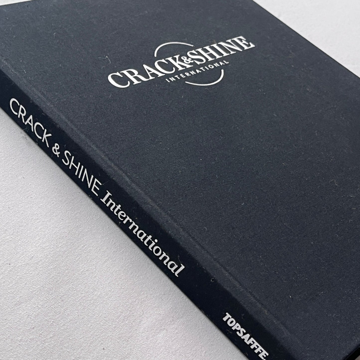 Crack and Shine - International - Rare Graffiti Book