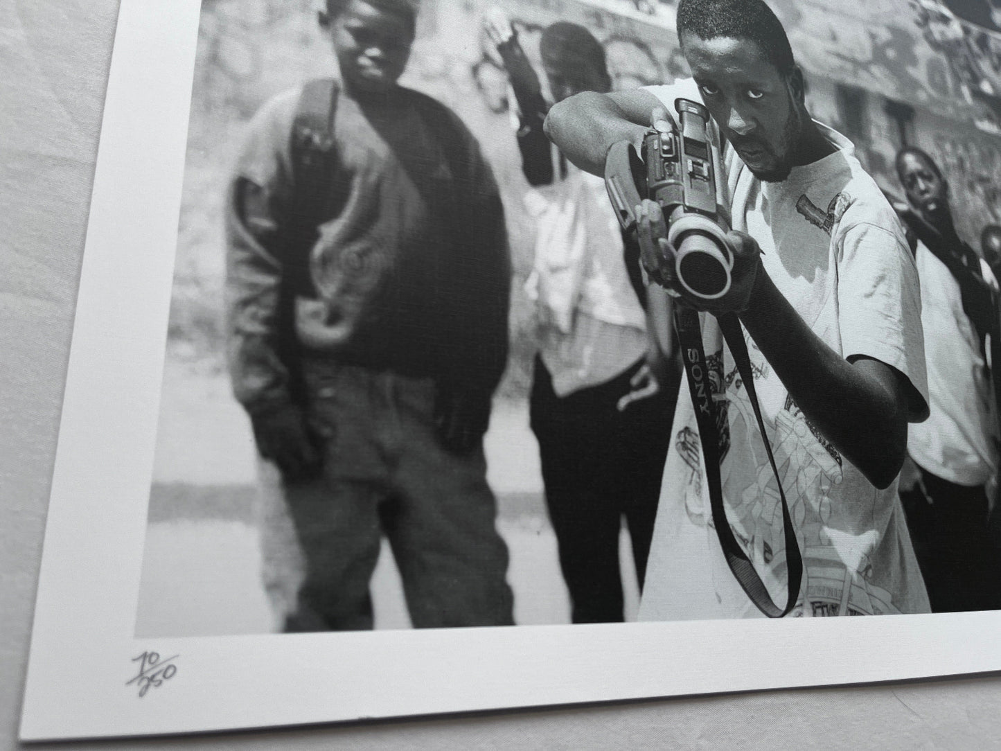 JR - Hold Up (Ladj Ly)