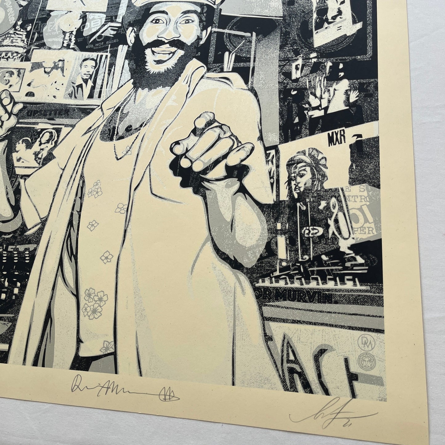 Shepard Fairey & Dennis Morris - Scratch On The Wire (Lee Scratch Perry)