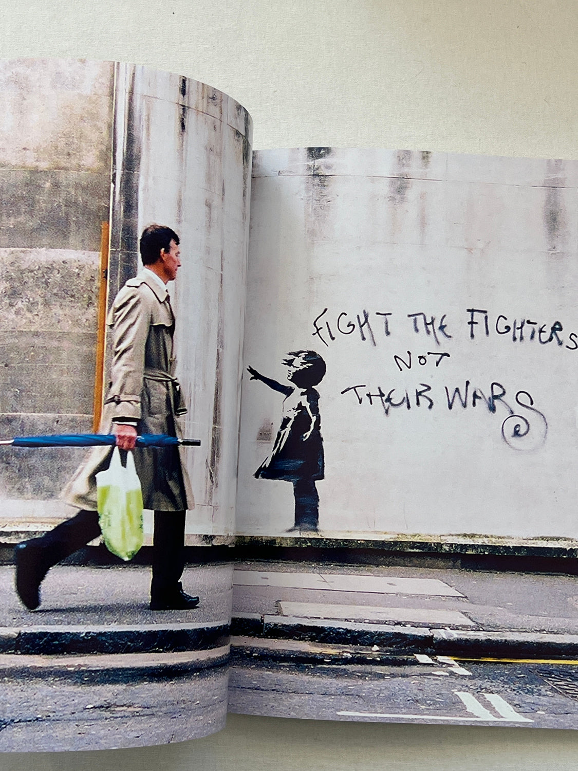 Steve Lazarides - Banksy Captured (Volume 1) (Paperback)