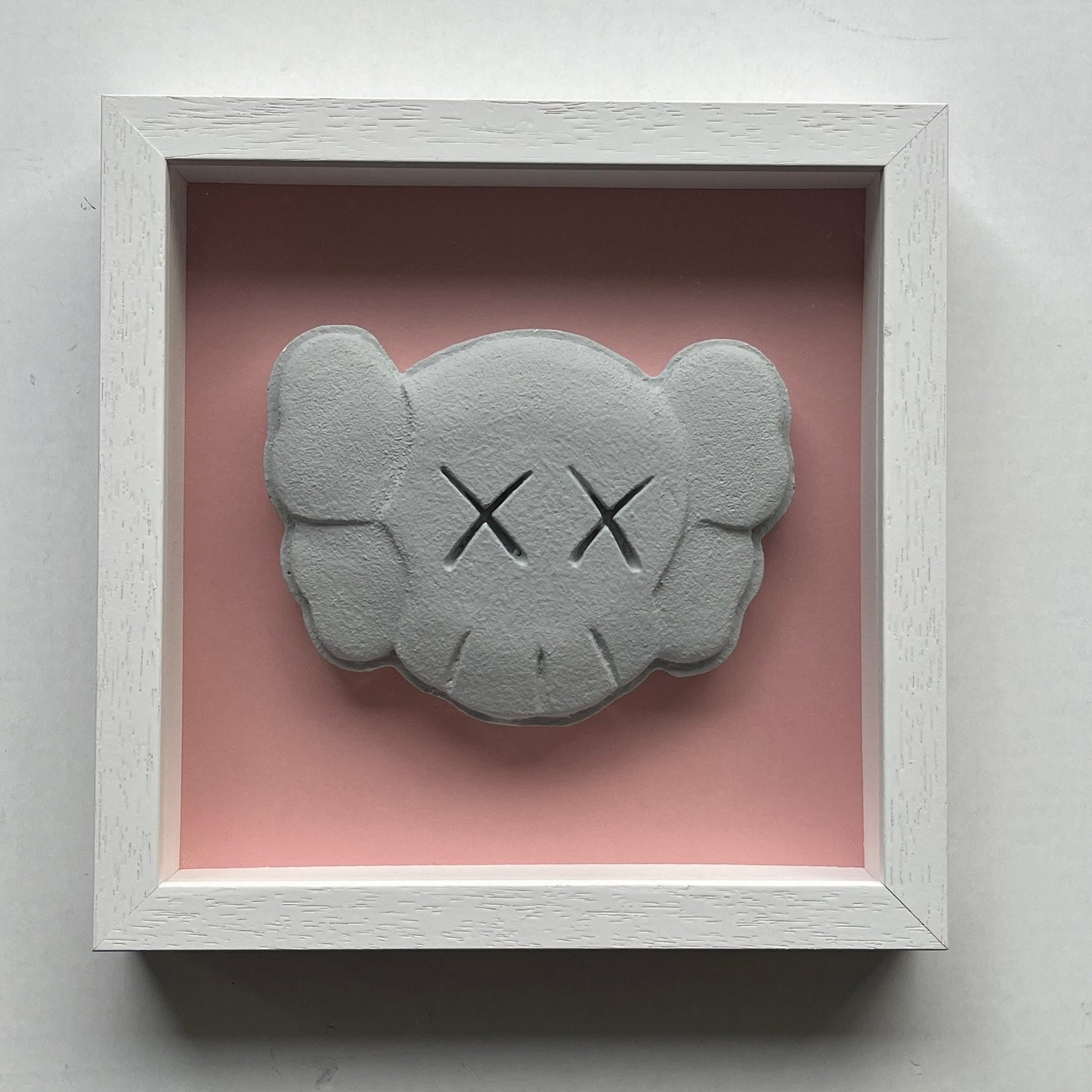 Dean Zeus Colman - Love Is A Drug (Kaws)