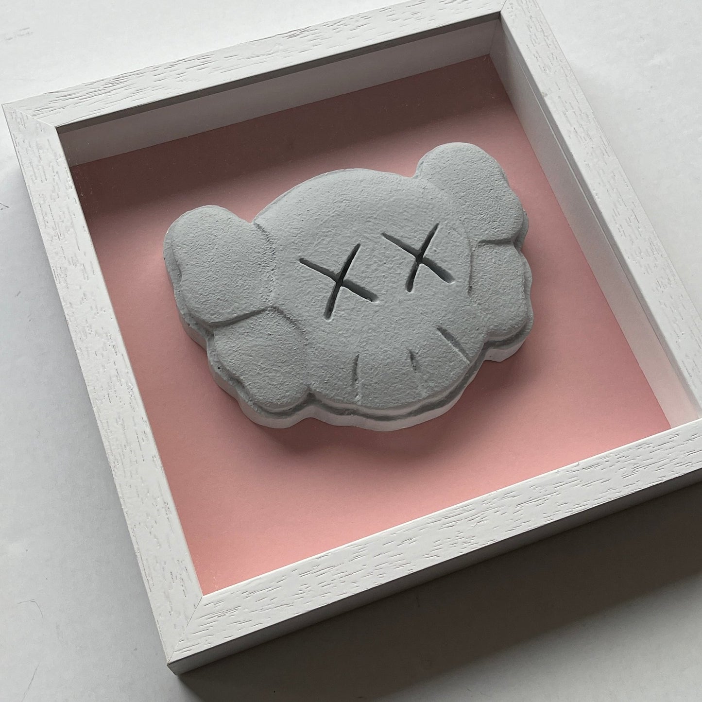 Dean Zeus Colman - Love Is A Drug (Kaws)