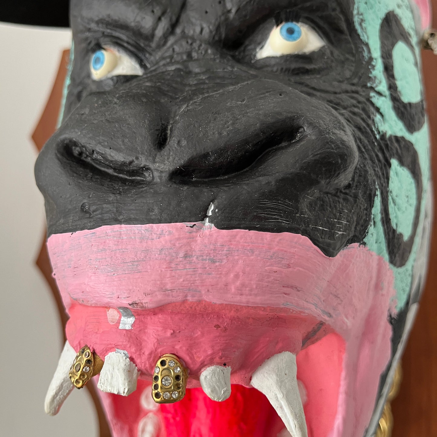 BAST - Ape Head