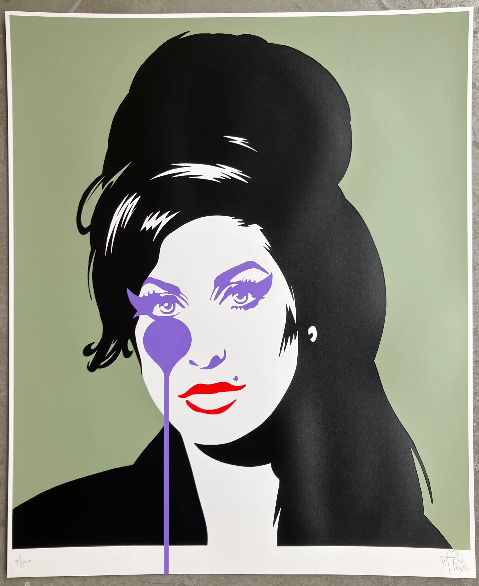 Pure Evil - Amy Winehouse Silver