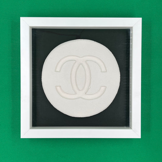 Dean Zeus Colman - Love Is A Drug (Chanel)