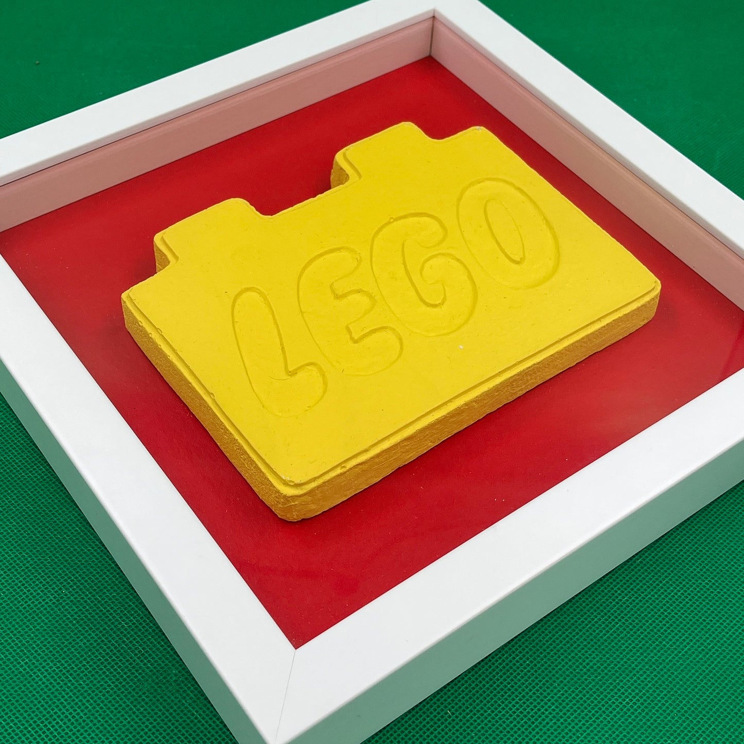 Dean Zeus Colman - Love Is A Drug (Lego)