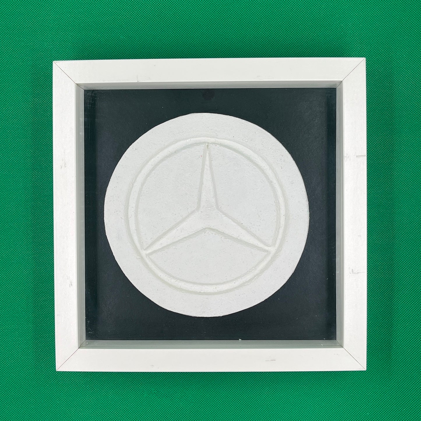 Dean Zeus Colman - Love Is A Drug (Mercedes)