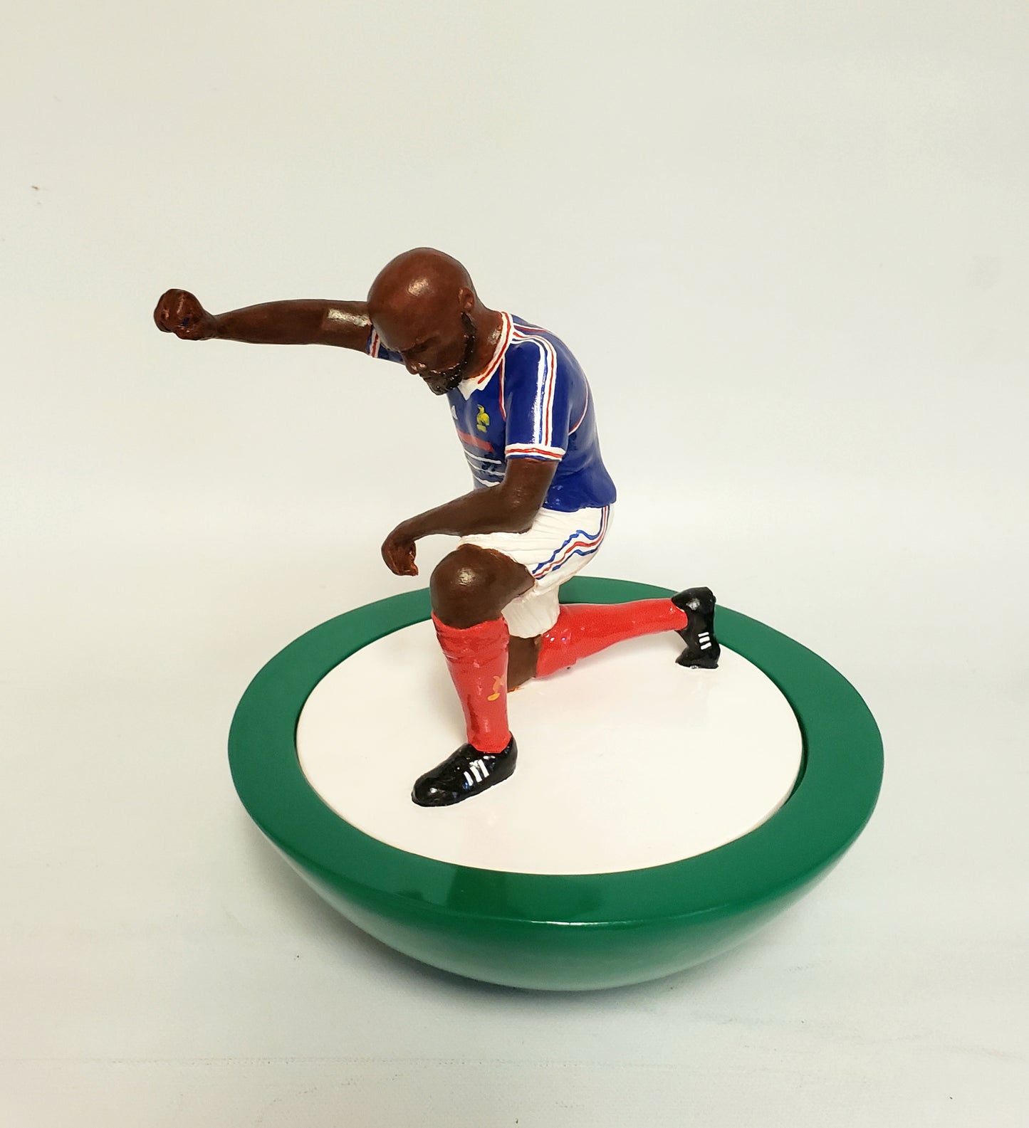 Simon Shepherd - Taking The Knee