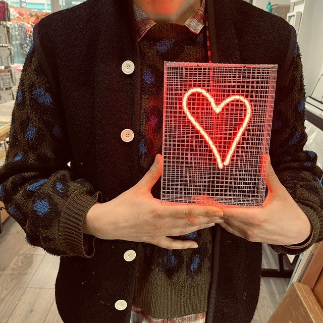 Andy Doig - Trembling Heart (Red)