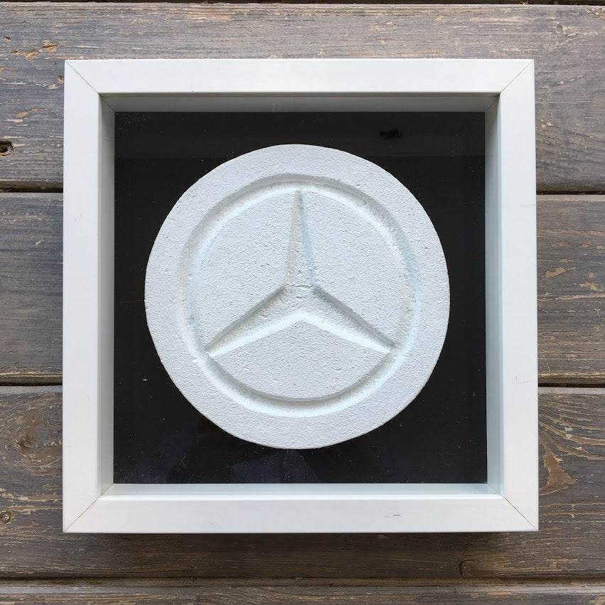 Dean Zeus Colman - Love Is A Drug (Mercedes)