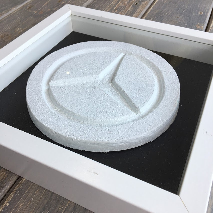 Dean Zeus Colman - Love Is A Drug (Mercedes)